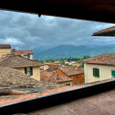 Una Terrazza Nel Centro Storico Villa Barga Exterior foto