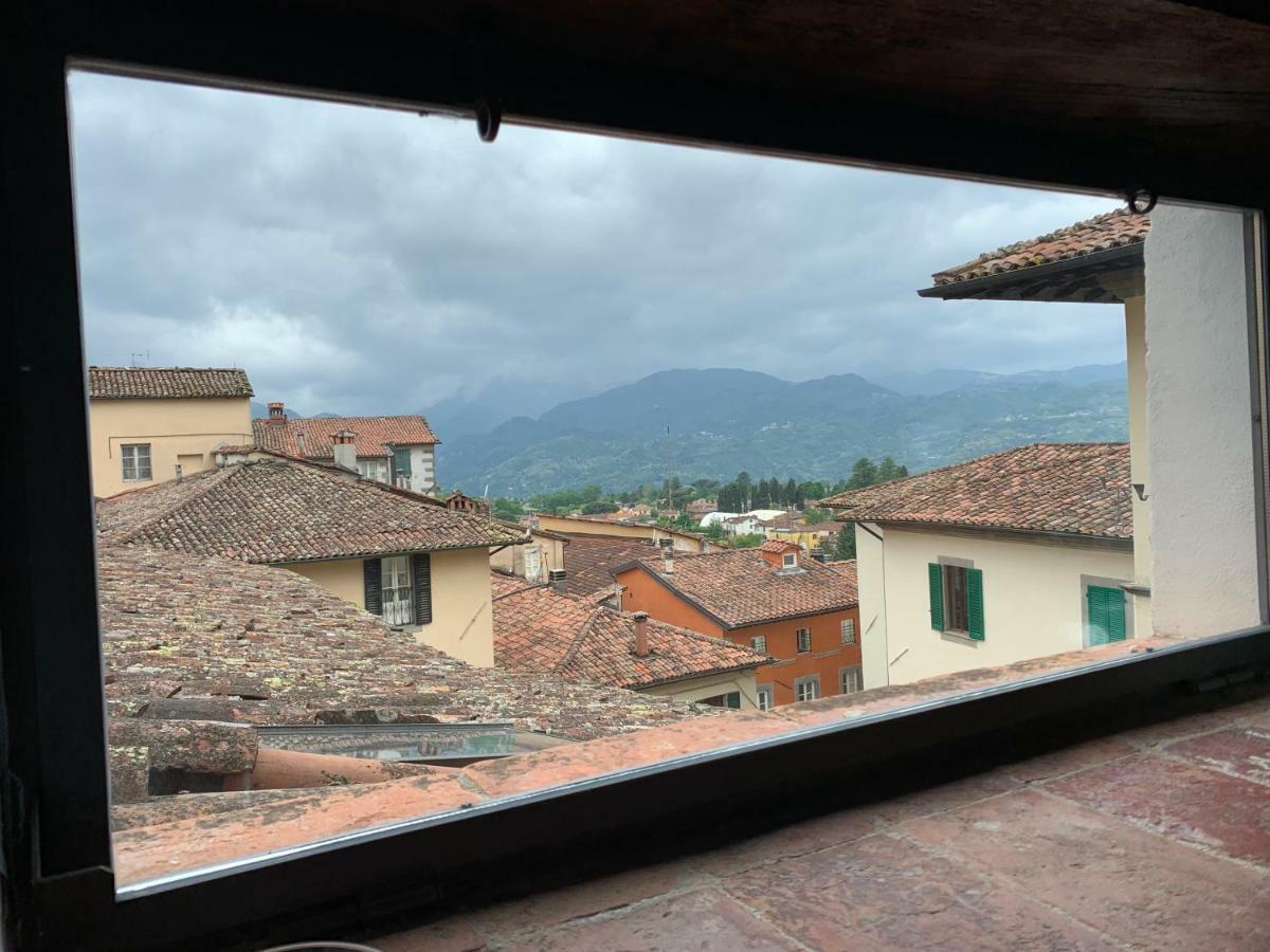 Una Terrazza Nel Centro Storico Villa Barga Exterior foto